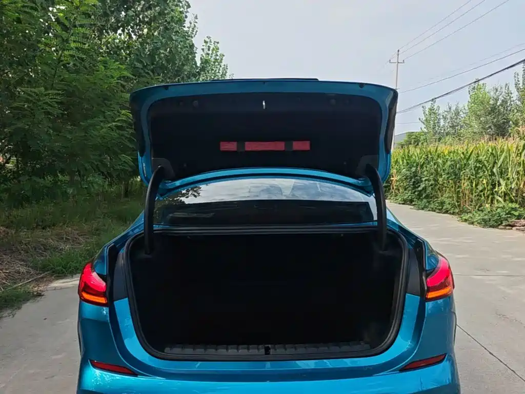 BMW 2 Series (Import) — миниатюра 19