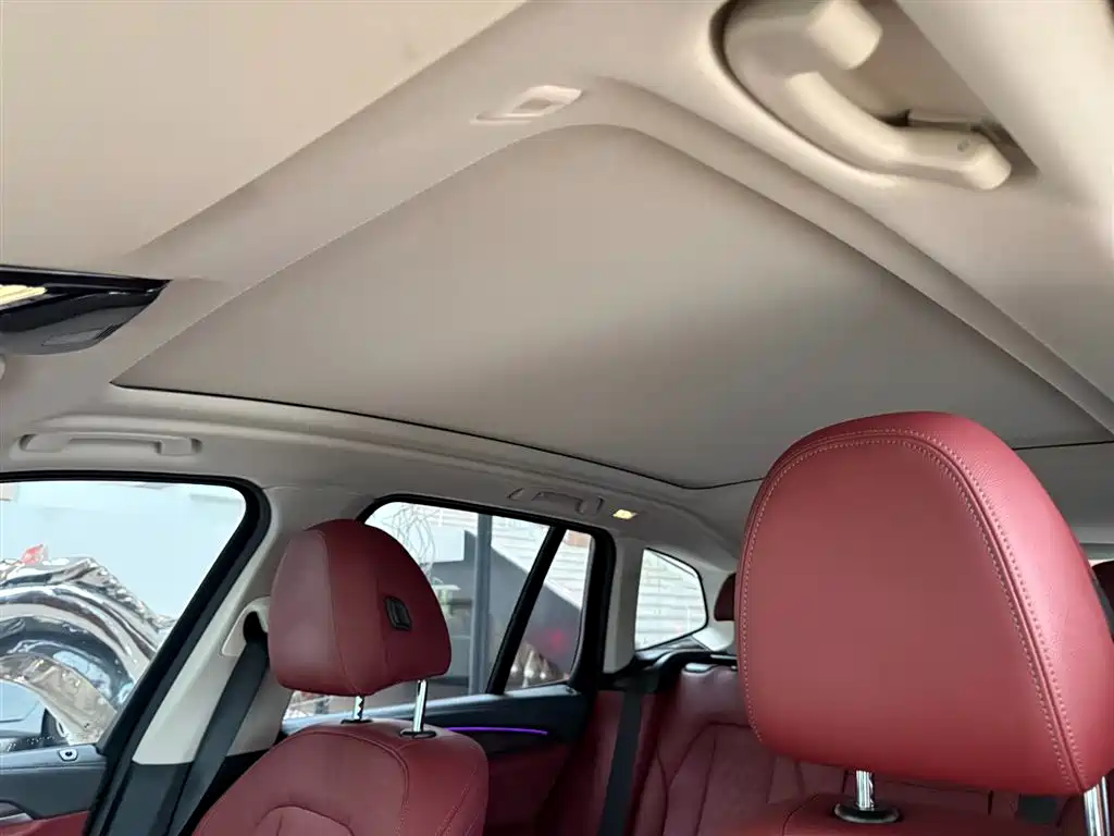 BMW X3 — миниатюра 15