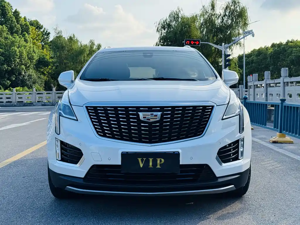 Cadillac XT5 — миниатюра 2