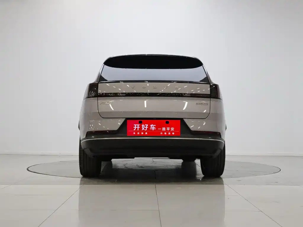 Volvo гибрид Volvo XC70 plug-in — миниатюра 6
