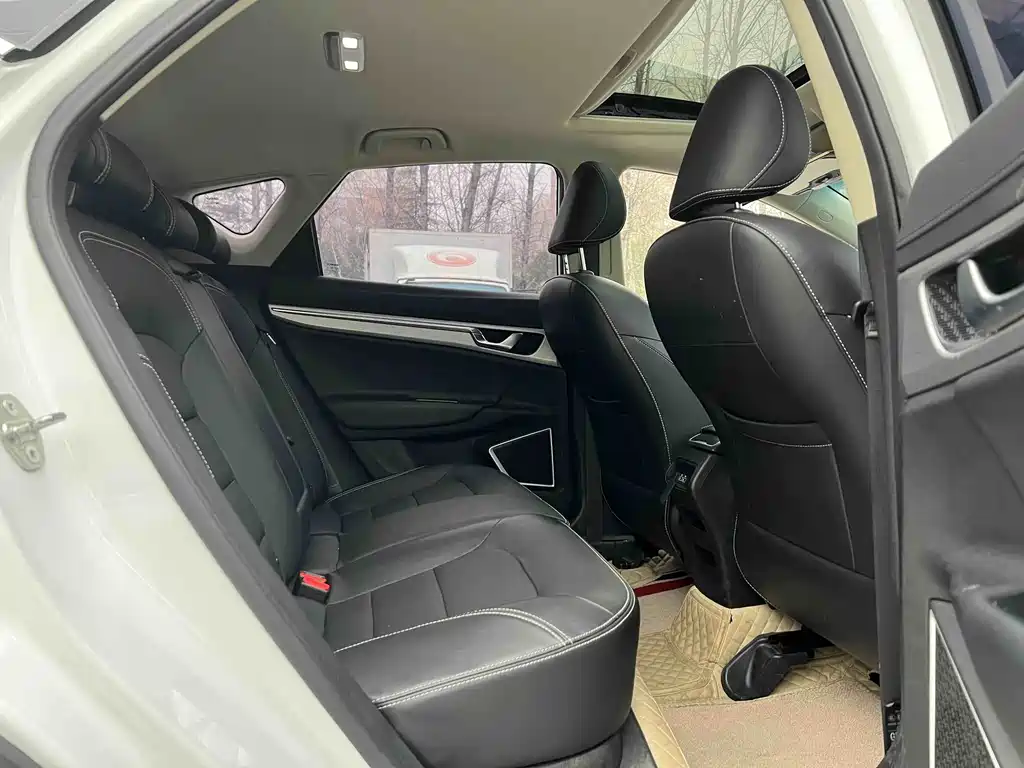 GEELY AUTOMOBILE EMGRAND GS