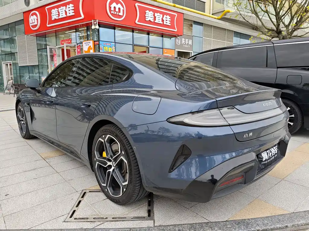 XIAOMI CAR XIAOMI SU7