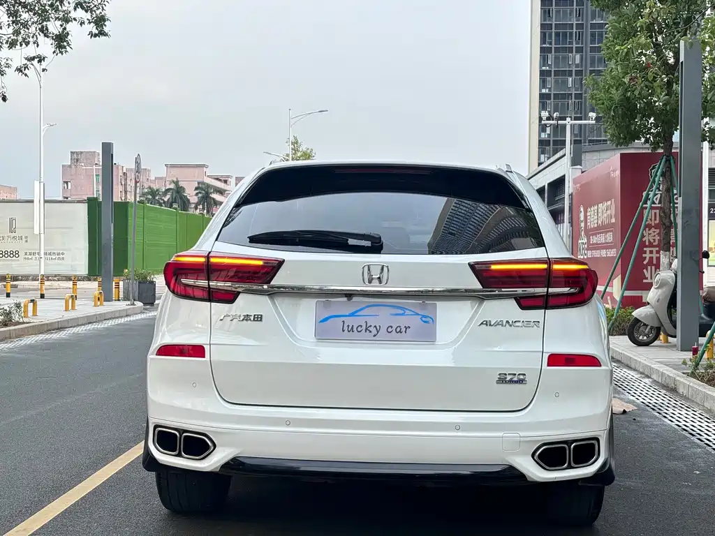 Honda Avancier — миниатюра 5