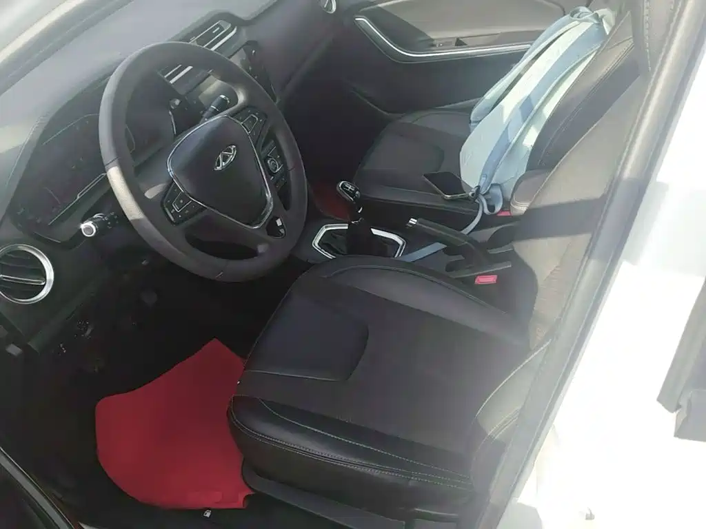 Chery Tiggo 3x — миниатюра 15