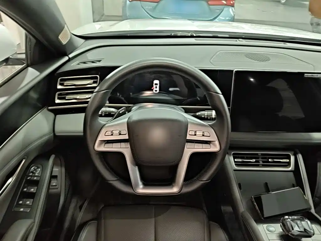 BYD Qin L — миниатюра 11