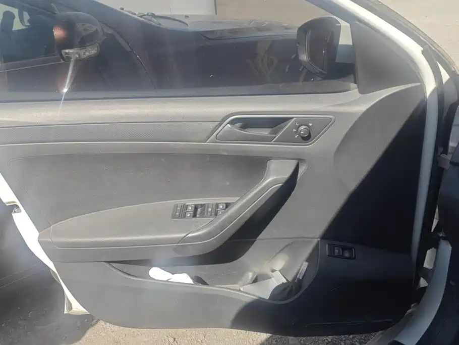 Jetta VA3 — миниатюра 7
