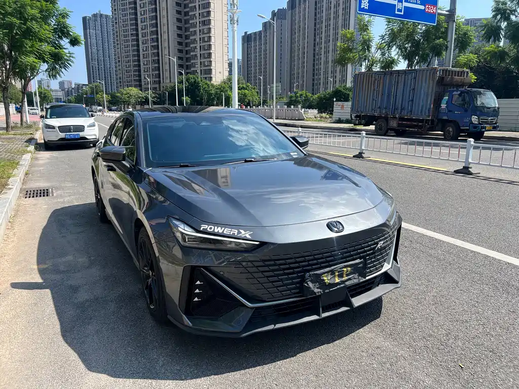 Changan UNI-V — миниатюра 3