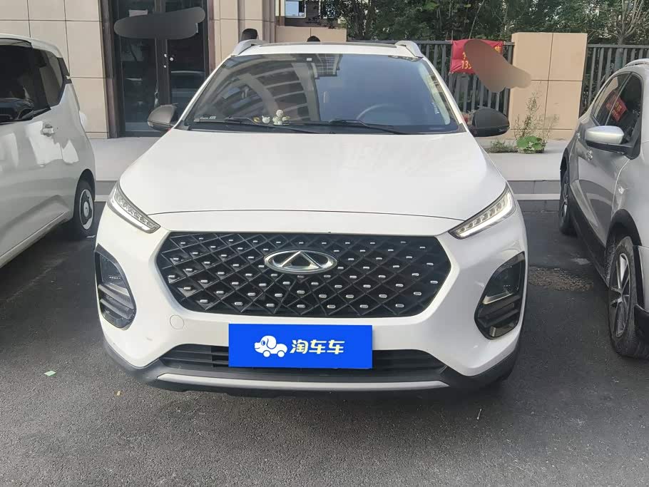 CHERY Tiggo 3x 1.5 л 2021 г. Белый, пробег 35400 км