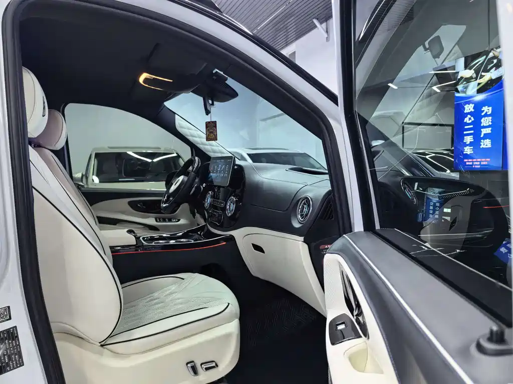 Mercedes-Benz Vito 2016 2.0T Elite