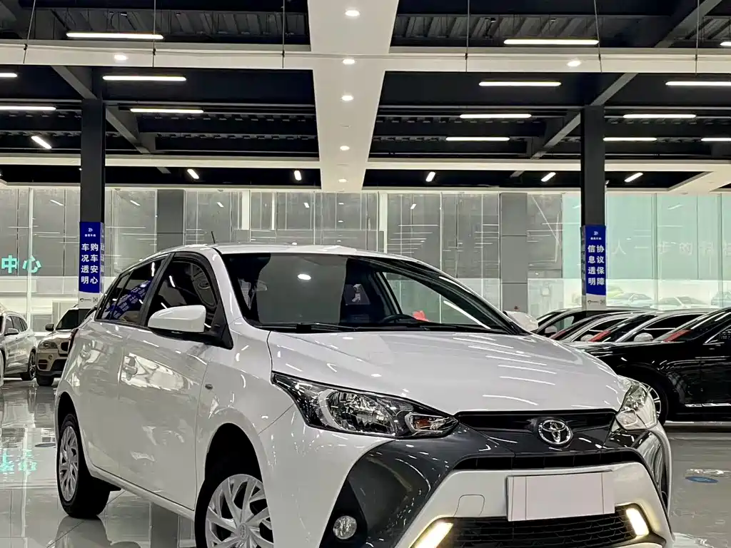 TOYOTA YARIS L ZHIXUAN