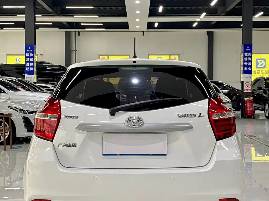 TOYOTA YARIS L ZHIXUAN