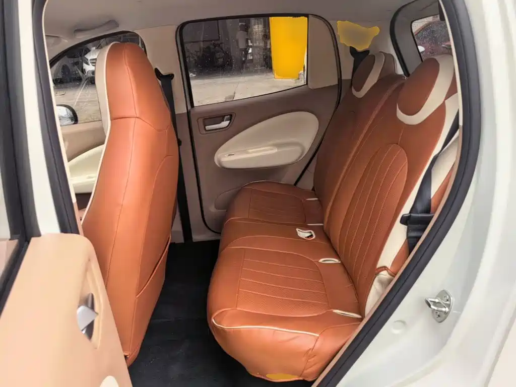 Wuling MINIEV — миниатюра 17