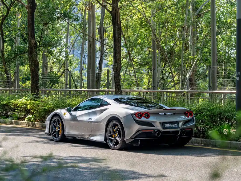 Ferrari F8 — миниатюра 2