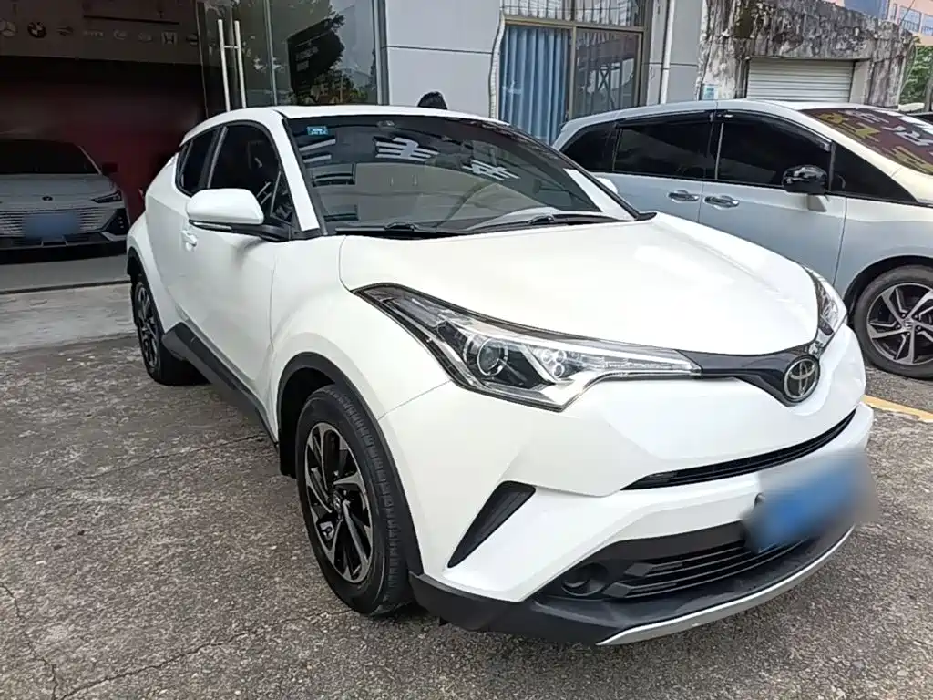 Toyota IZOA — миниатюра 4