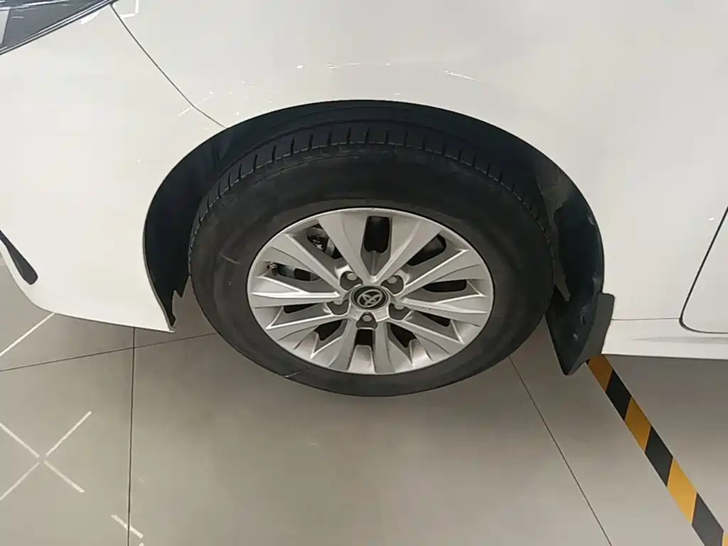 Toyota Corolla — миниатюра 23