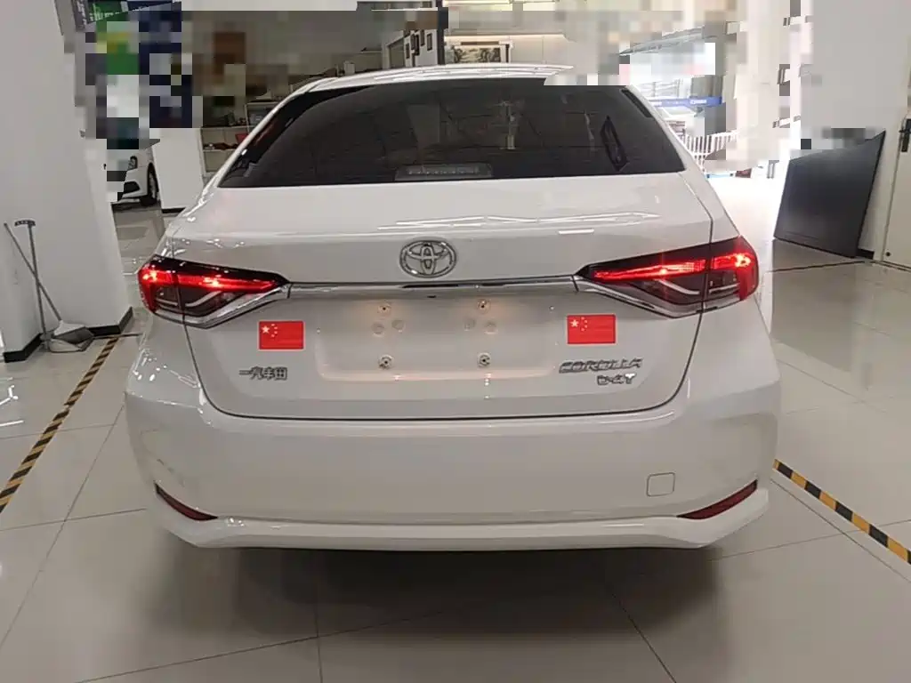 Toyota Corolla — миниатюра 6