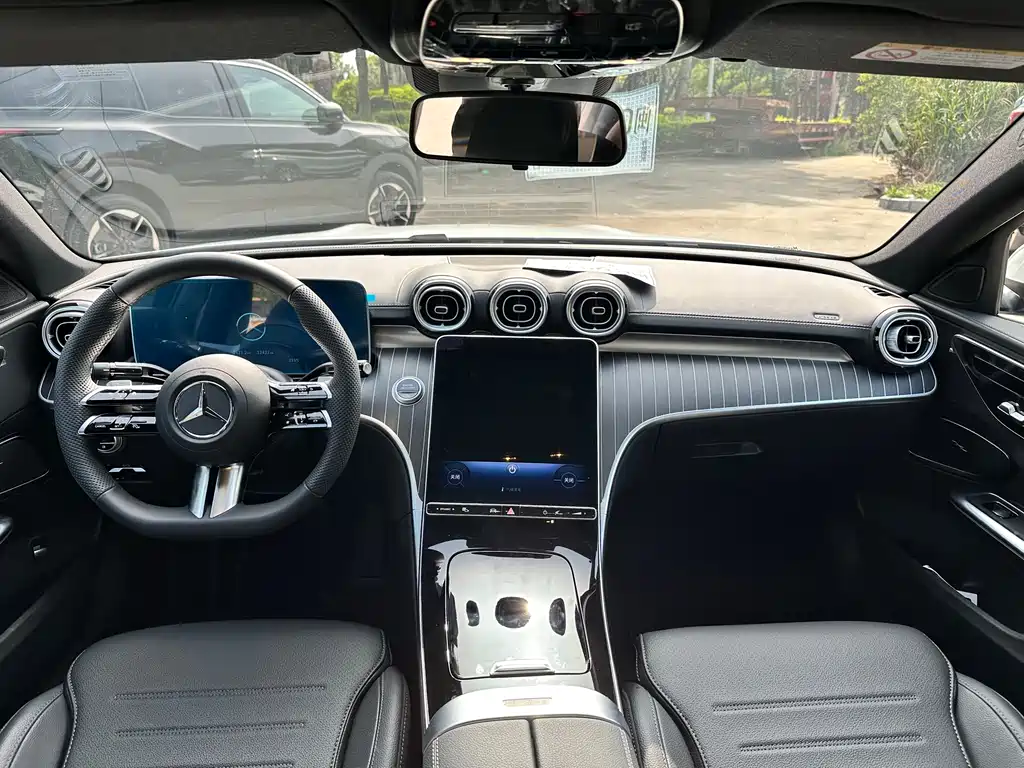 Mercedes-Benz C-Class C 2025 C 260 L Sport