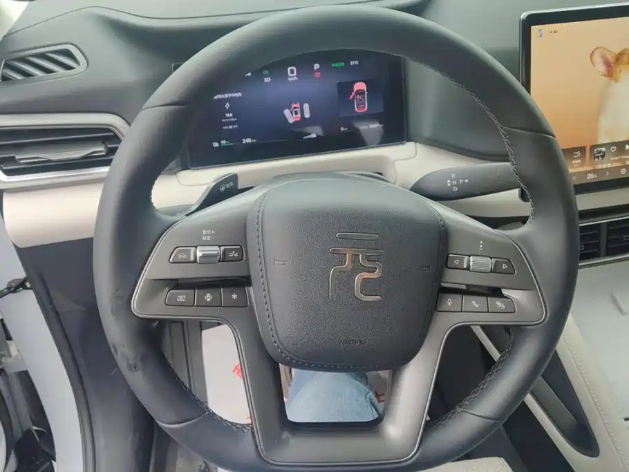 BYD Yuan UP — миниатюра 15