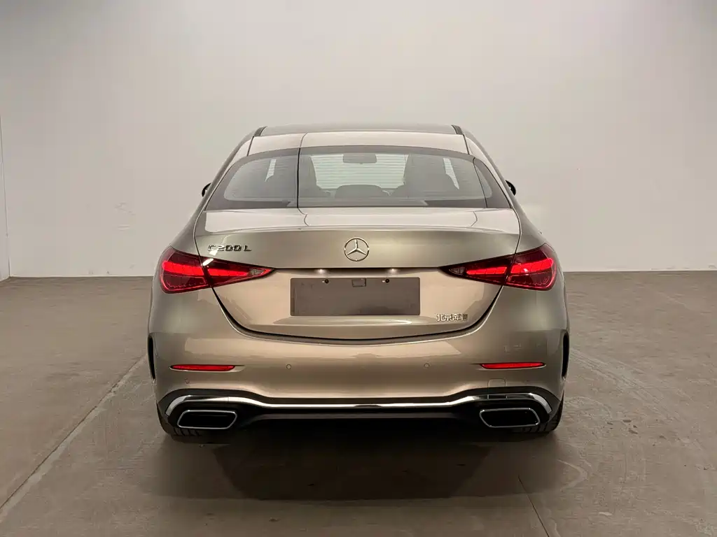 Mercedes-Benz C-Class — миниатюра 6