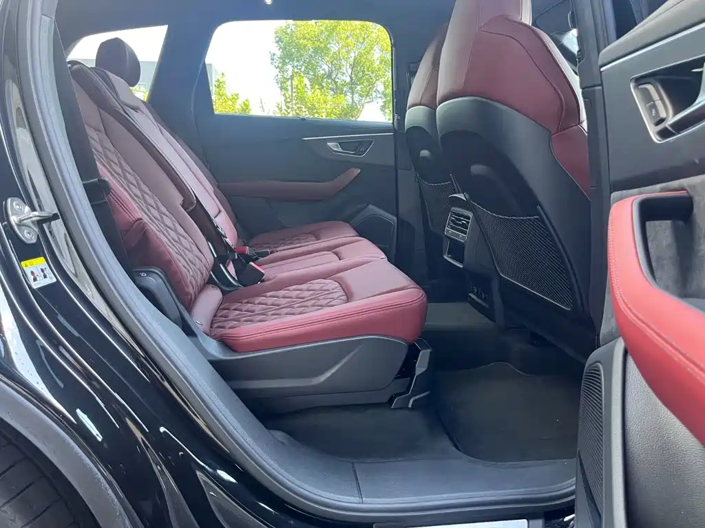 Audi SQ7 — миниатюра 10