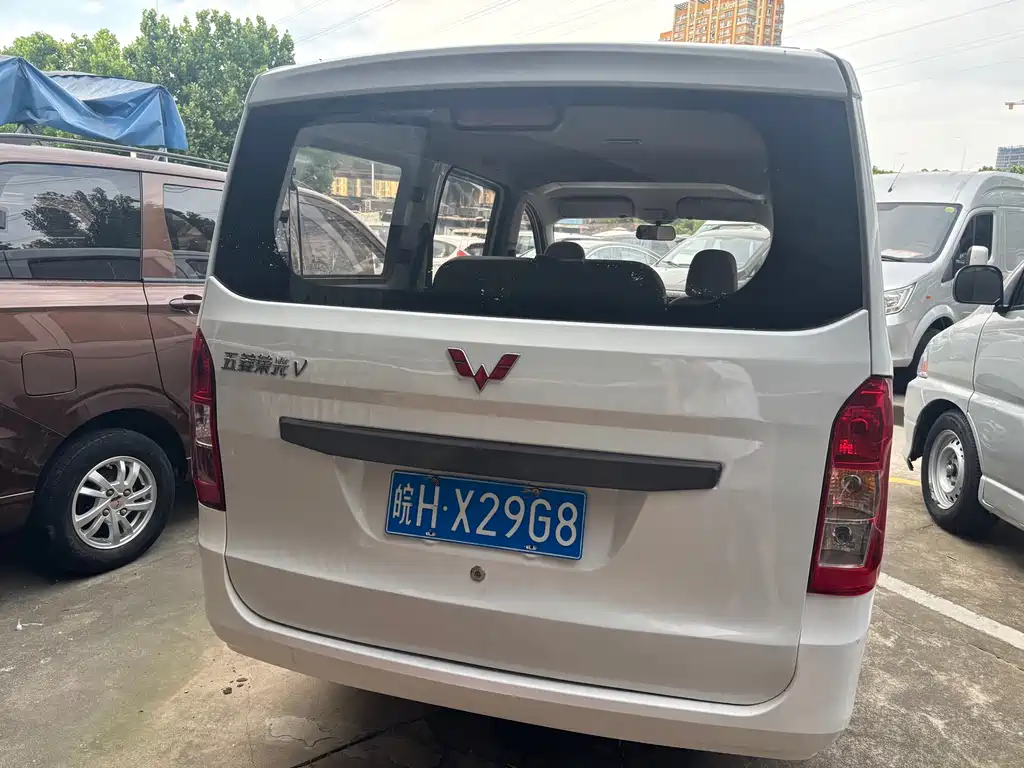 Wuling RongguangV V 2016 1.2L