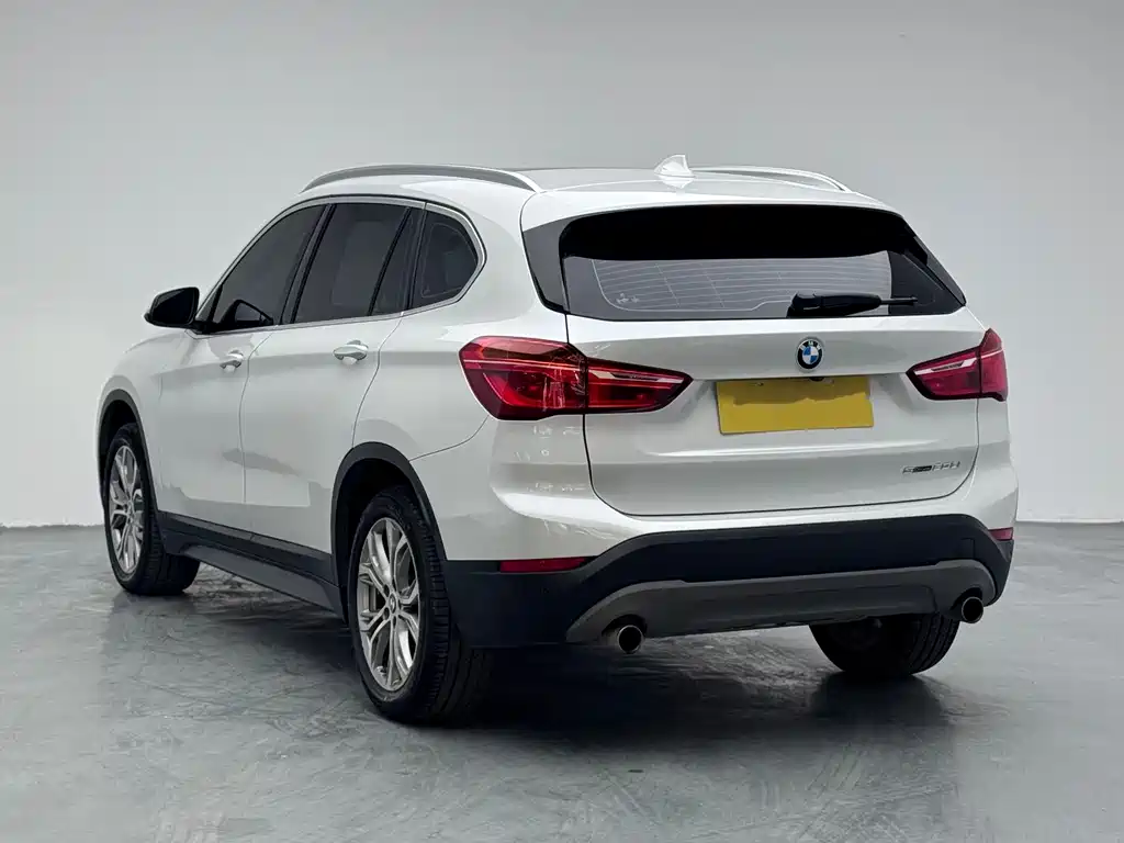 BMW X1 — миниатюра 8
