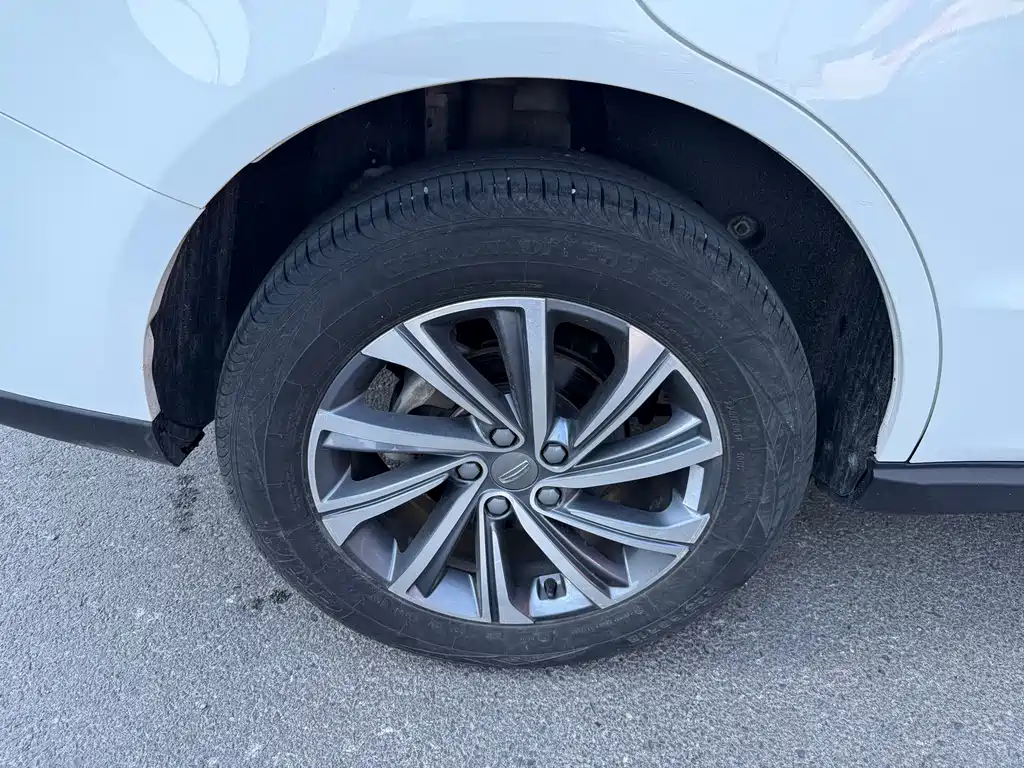 Geely Vision X6 — миниатюра 11