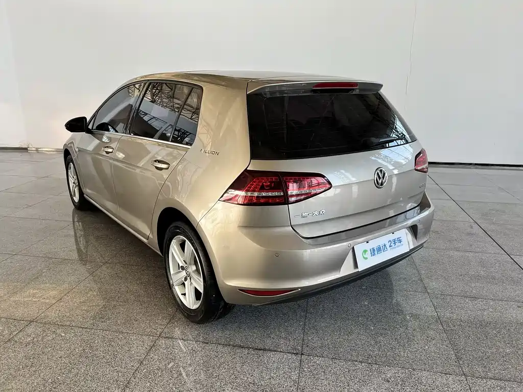 Volkswagen Golf — миниатюра 20