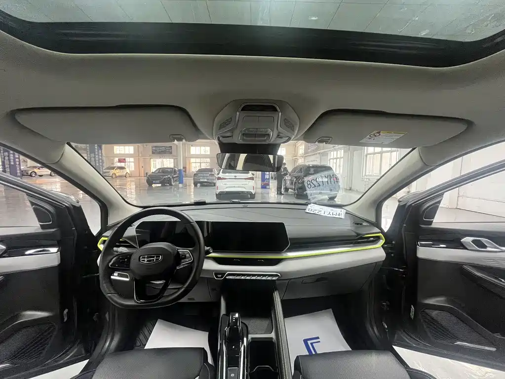 Geely Binyue — миниатюра 7