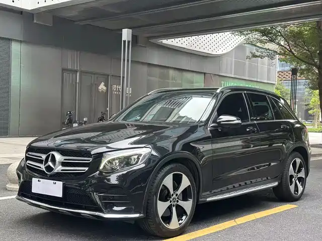 MERCEDES-BENZ GLC 2017