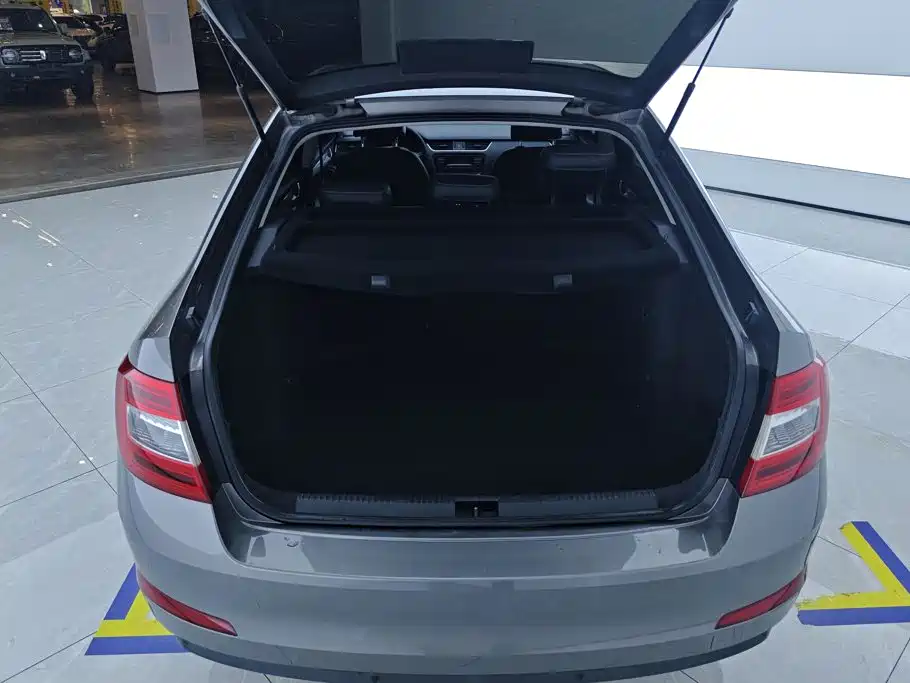 Skoda Octavia — миниатюра 4