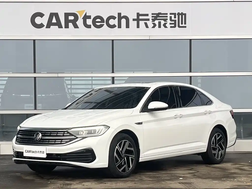 Volkswagen Sagitar 2024