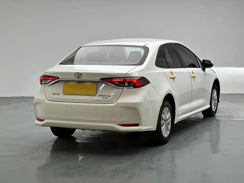 Toyota Corolla — миниатюра 9
