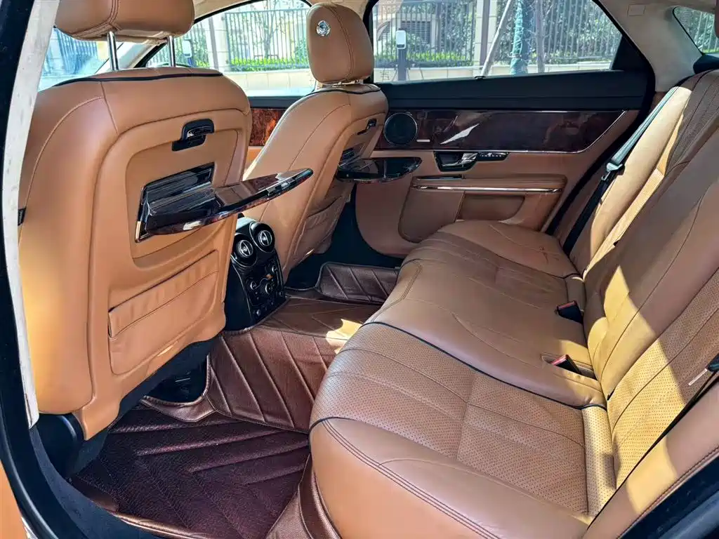 Jaguar XJ 2010 XJL 5.0