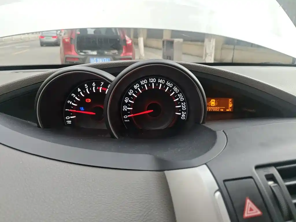 Toyota Verso — миниатюра 12