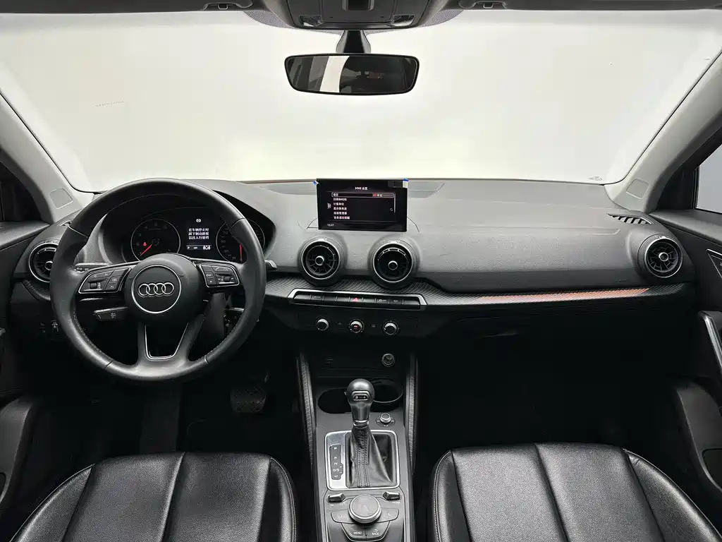 Audi Q2L — миниатюра 15