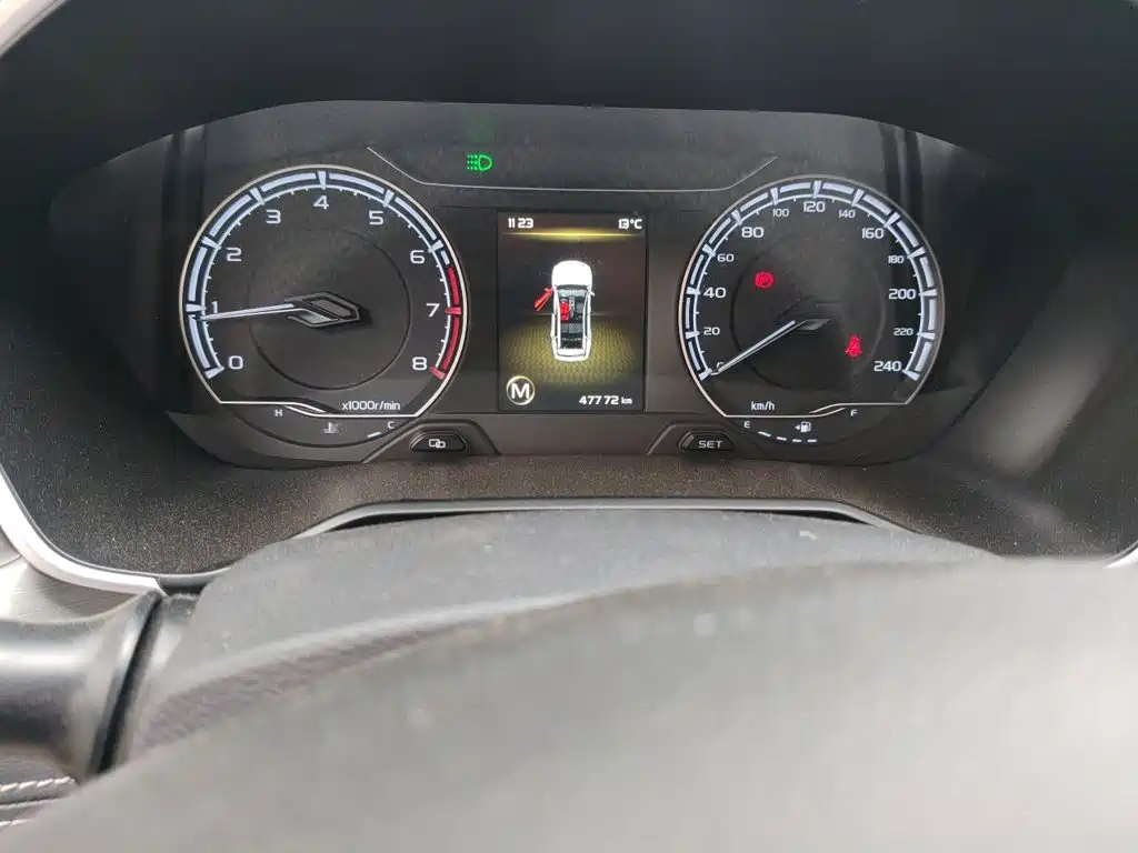 Geely Vision X6 — миниатюра 5