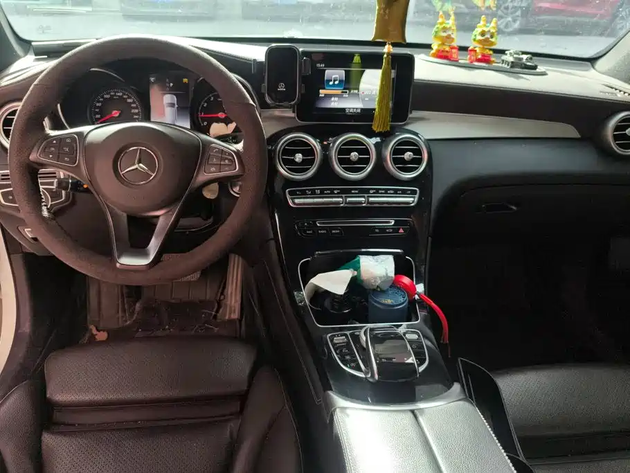 Mercedes-Benz GLC — миниатюра 12