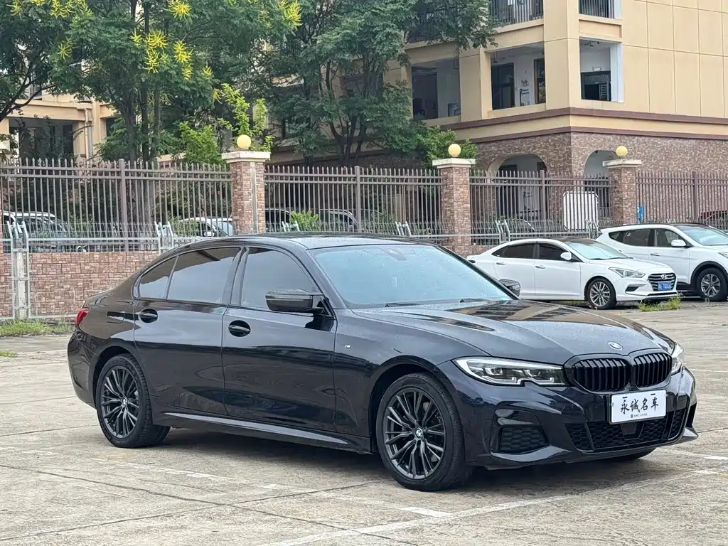 BMW 3 Series — миниатюра 3