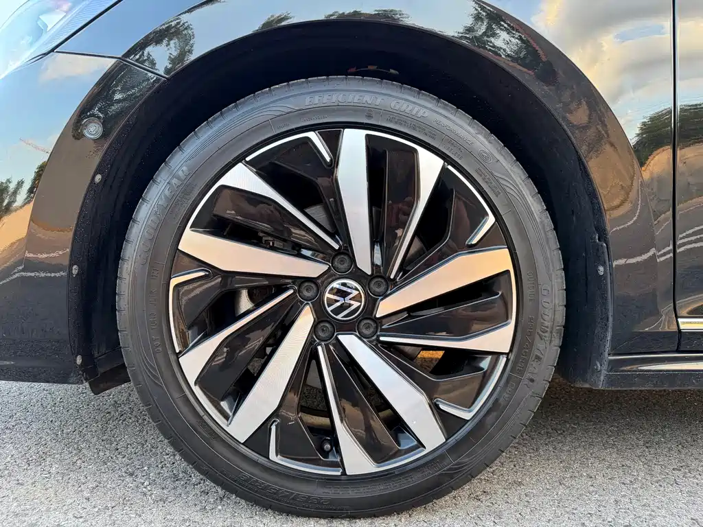 Volkswagen Passat — миниатюра 23