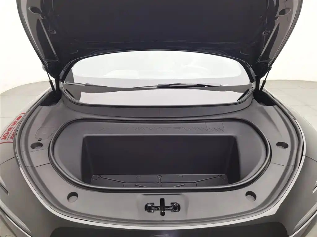 Avatr 12 2025 Max Electric