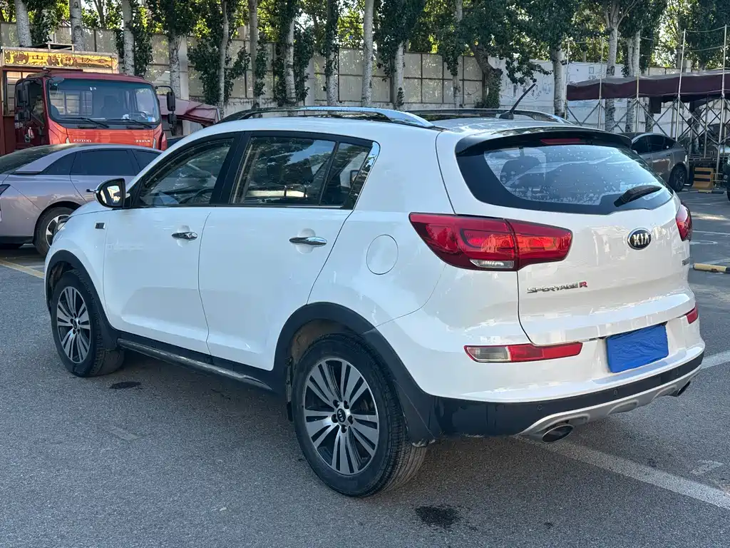 Kia Sportage — миниатюра 6