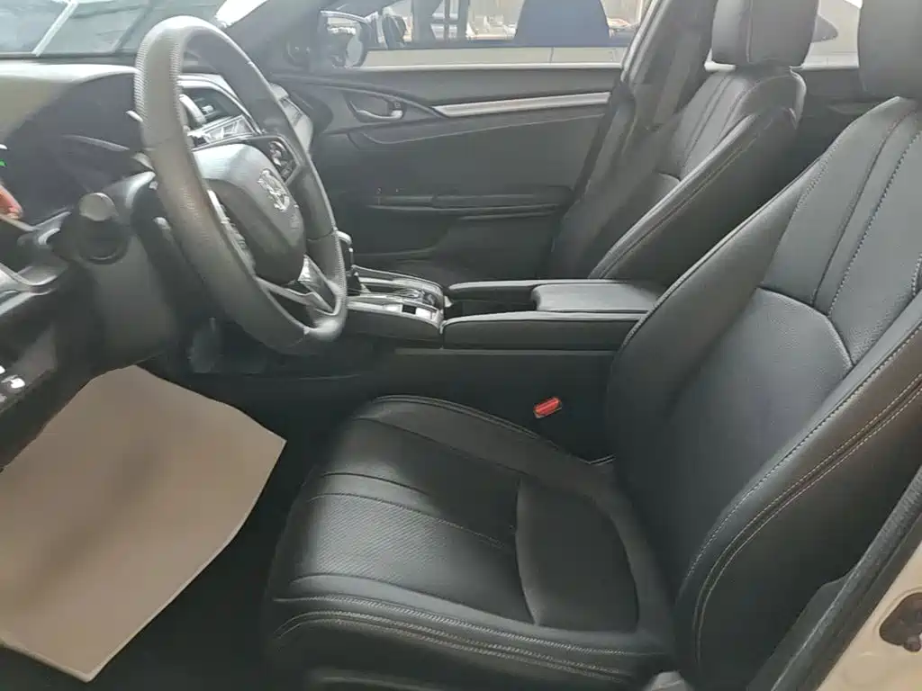 Honda Civic — миниатюра 15