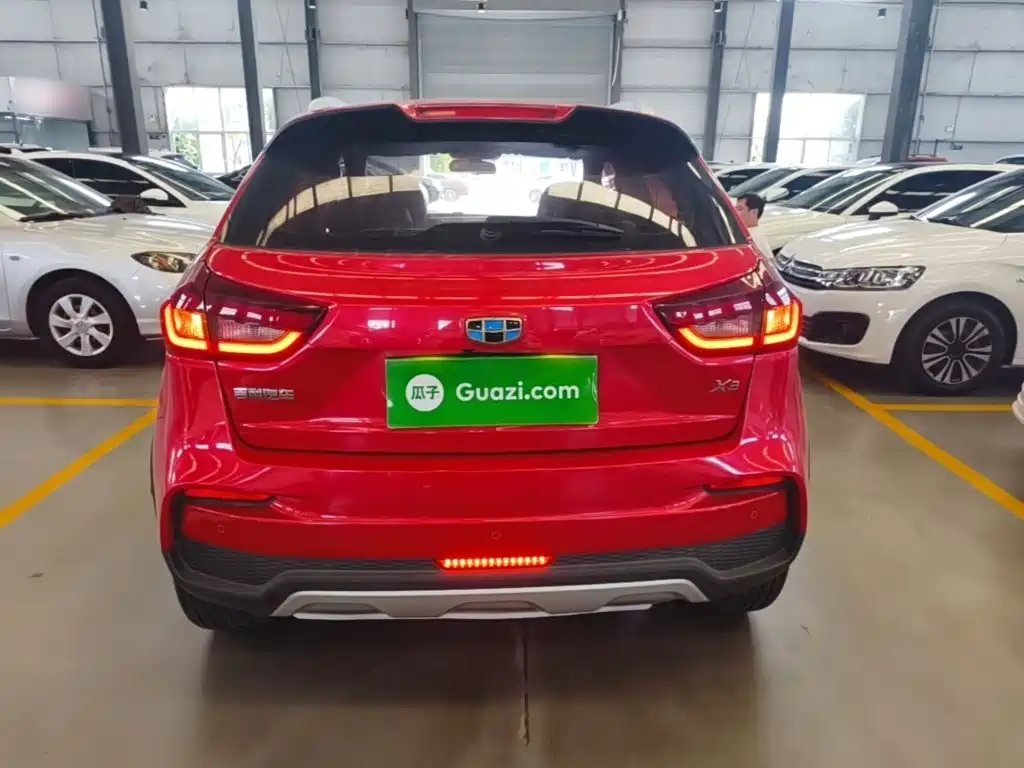 Geely Vision X3 — миниатюра 6