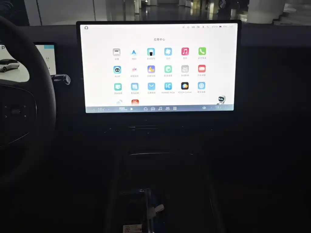 XPeng P7+ — миниатюра 13