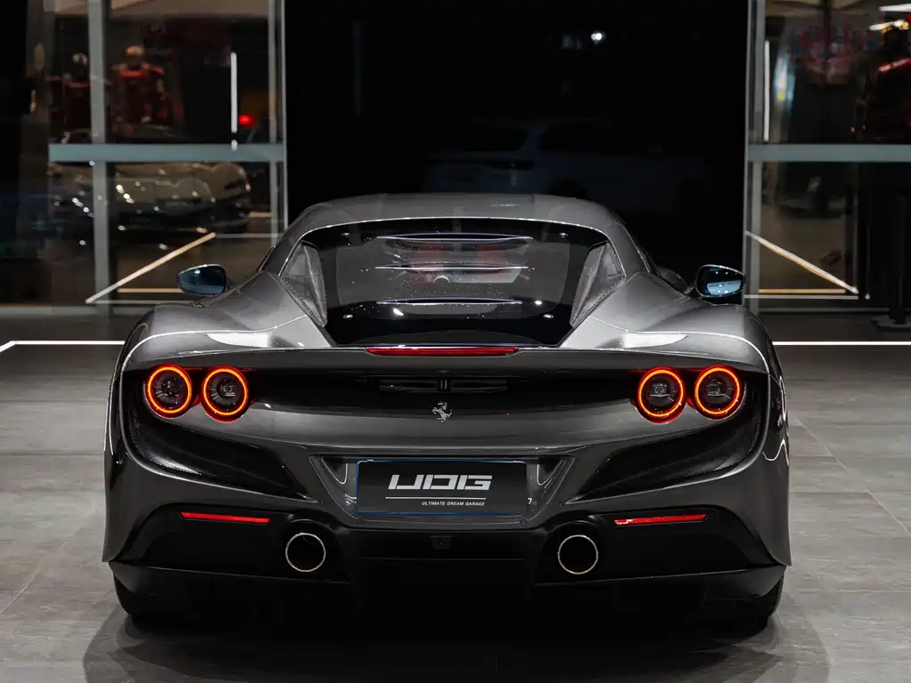 Ferrari F8 — миниатюра 9
