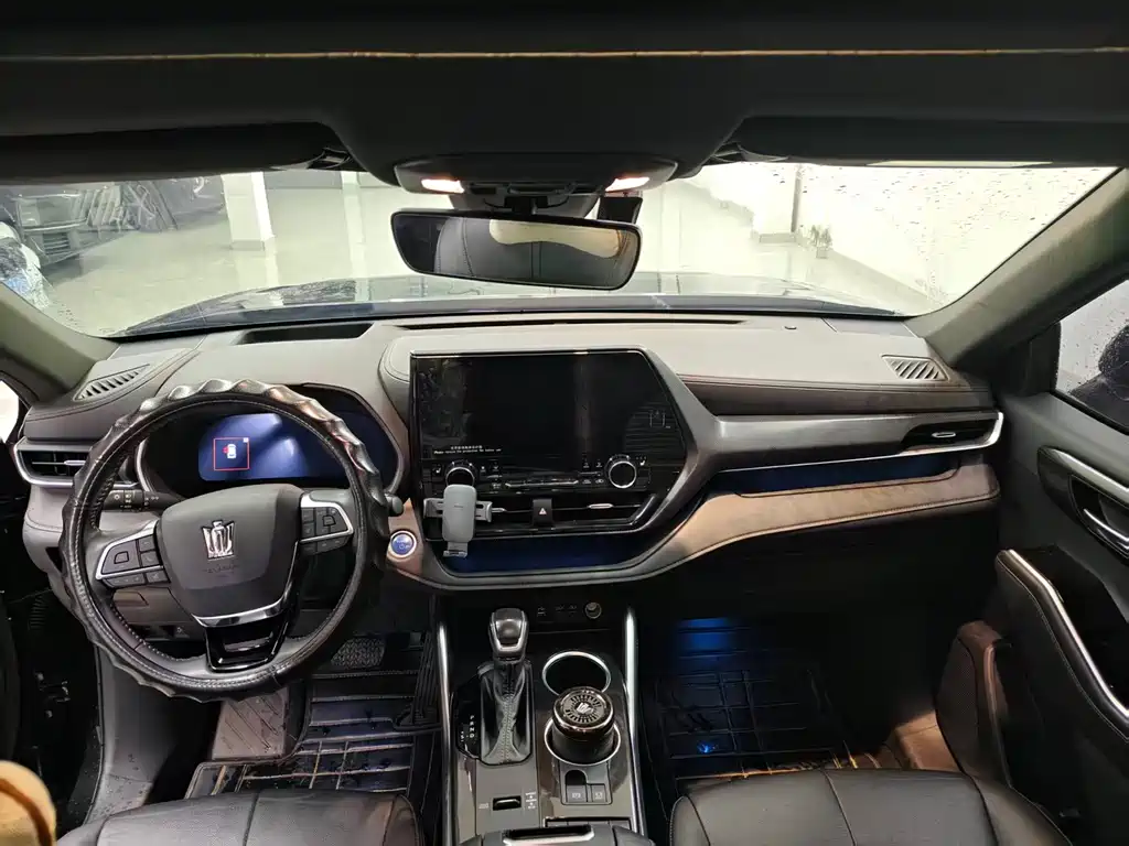 Toyota Crown Kluger — миниатюра 5