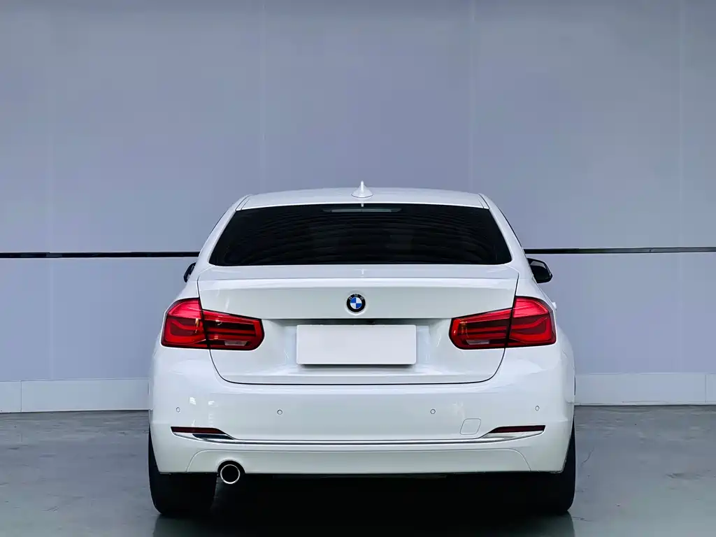 BMW 3 Series — миниатюра 5