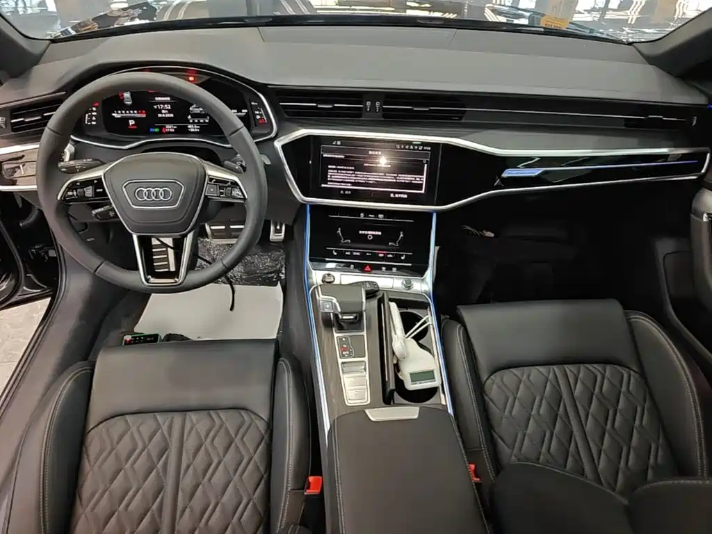 Audi A6L — миниатюра 10