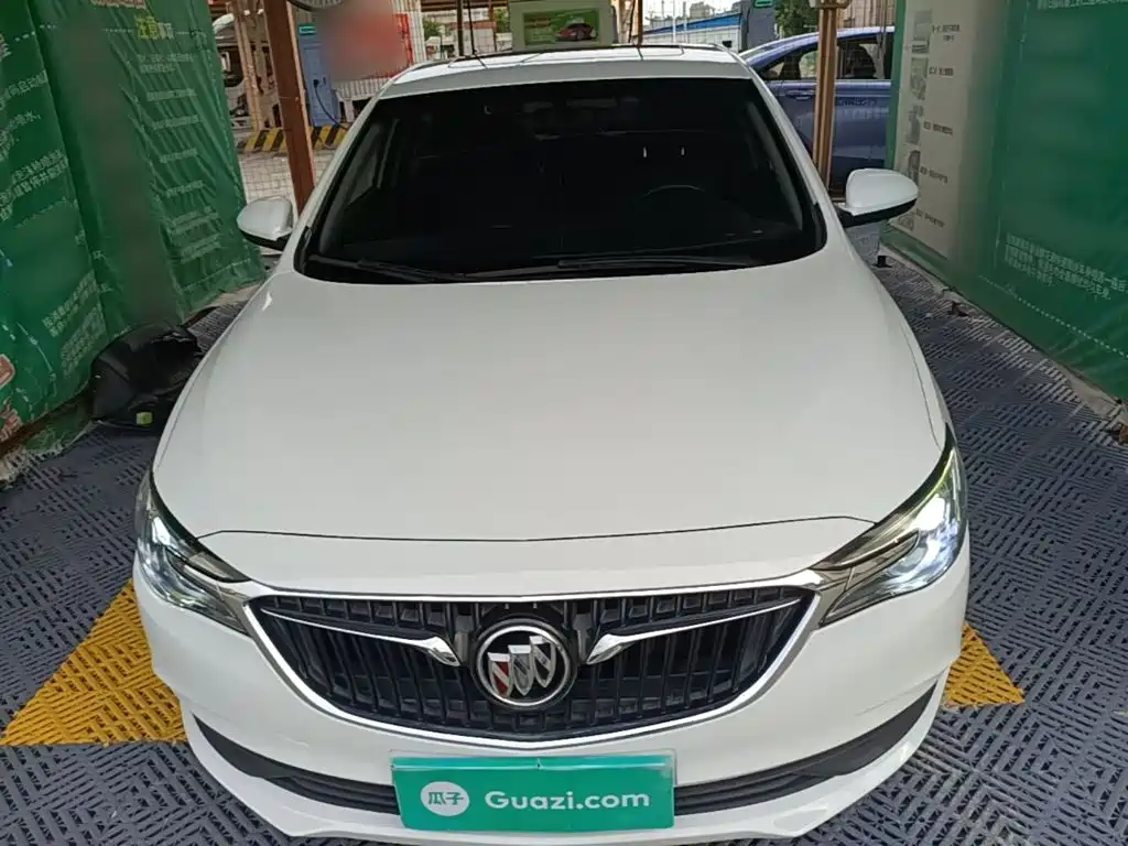 Buick Excelle — миниатюра 3